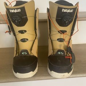 Snow boots - like new!!